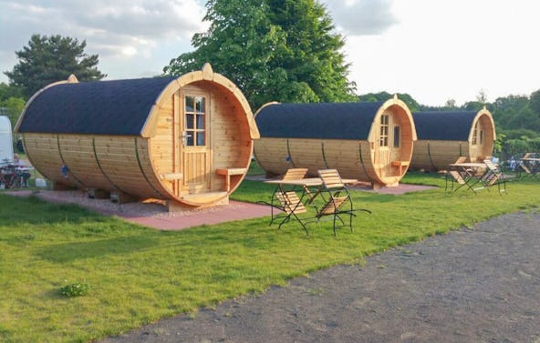 Übernachtung im Fass Schöneberg für 2 (1 Nacht)