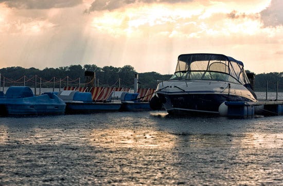 Bootfahren ohne Führerschein auf dem Müritzsee (1 Tag)