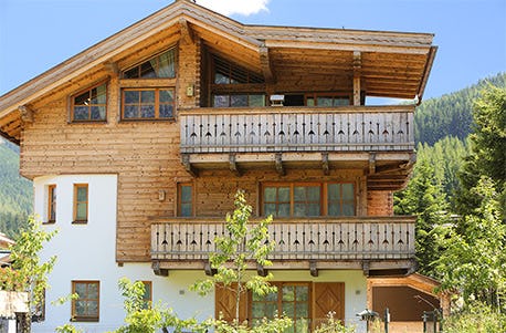 Berg-Urlaub im Premium-Appartement für 4