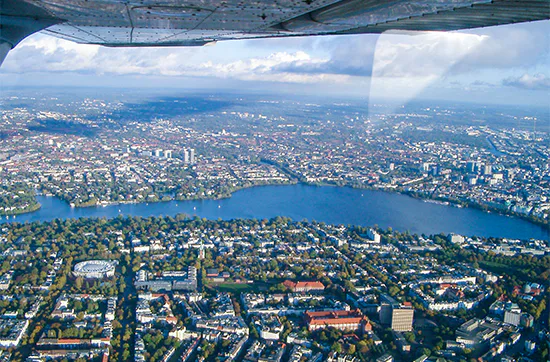 Frühstück & Cessna-Rundflug Hamburg für 2 - 2