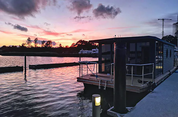 Hausboot mieten mit Sauna für 2 (5 Tage)