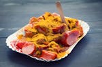"Der geheime Osten" mit Currywurscht bei "Konnopke"