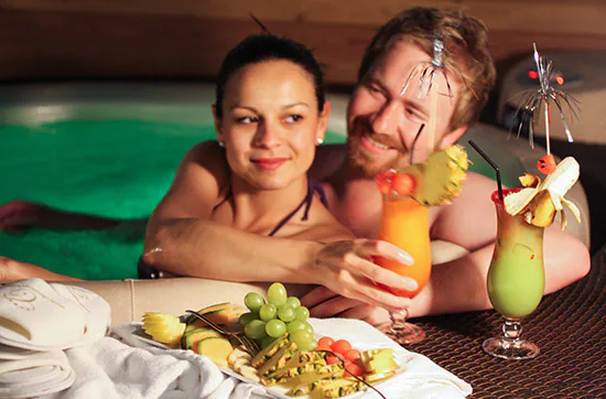Private Whirlpool Lounge für 2 in Steyr - 1