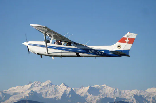 Privat-Rundflug über die Berner Alpen für 2 - 6