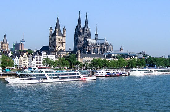 Stadtführung, Schifffahrt & Dinner Köln für 2