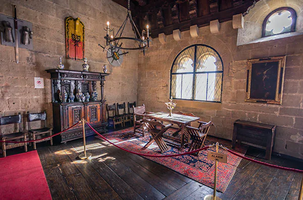 Schlossbesichtigung Burg Liechtenstein (1 Std.) - 3