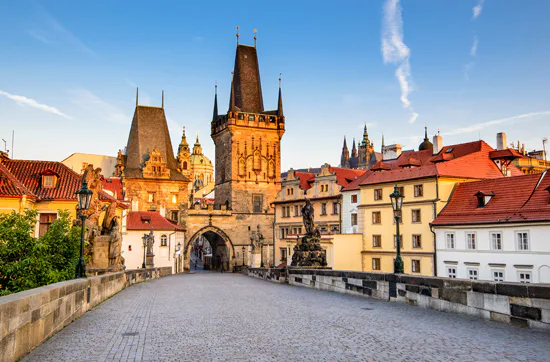 Stadtführung mit Bootsfahrt & Mittagessen in Prag