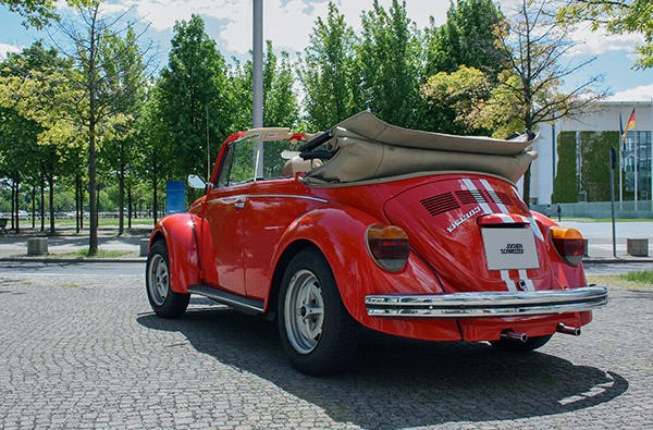 VW Käfer Cabrio mieten Berlin für 2 (4 Std.)