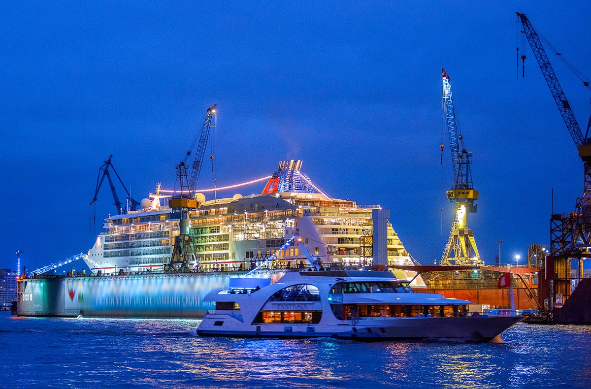 Abendliche Hafenrundfahrt Hamburg