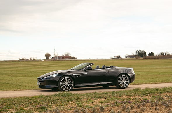 Aston Martin mieten Weil der Stadt (30 Min.)