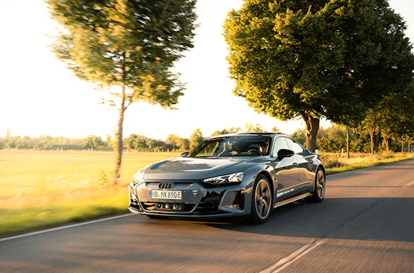 Audi RS e-tron GT fahren (2 Std.)