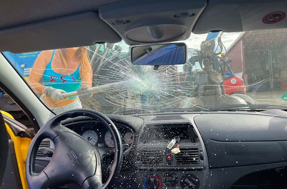 Auto zertrümmern Nürnberg