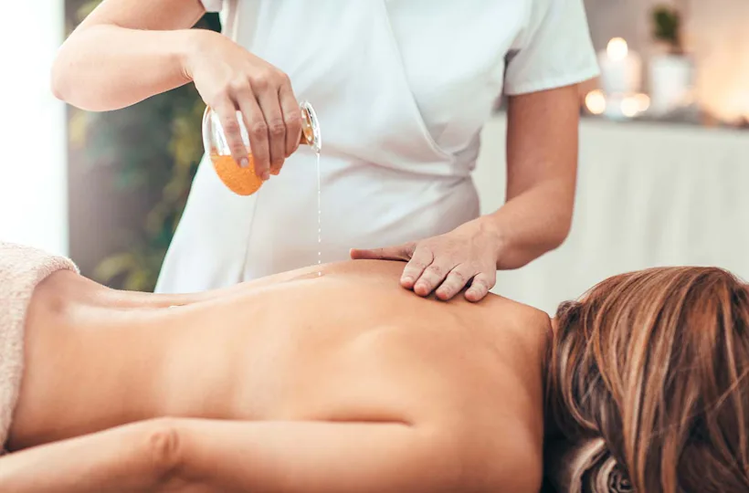 Ayurveda Massage für Frauen Hachenburg