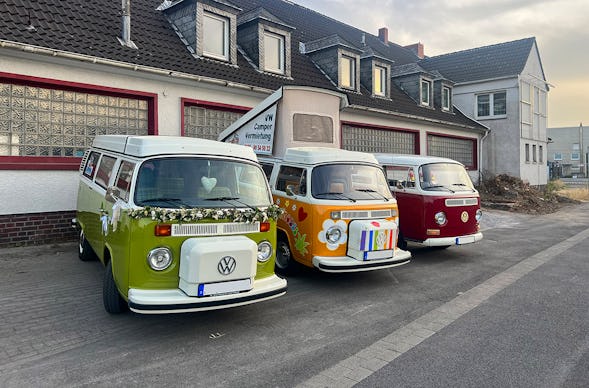 Bulli mieten Bochum für 8 Personen (3 Std.)