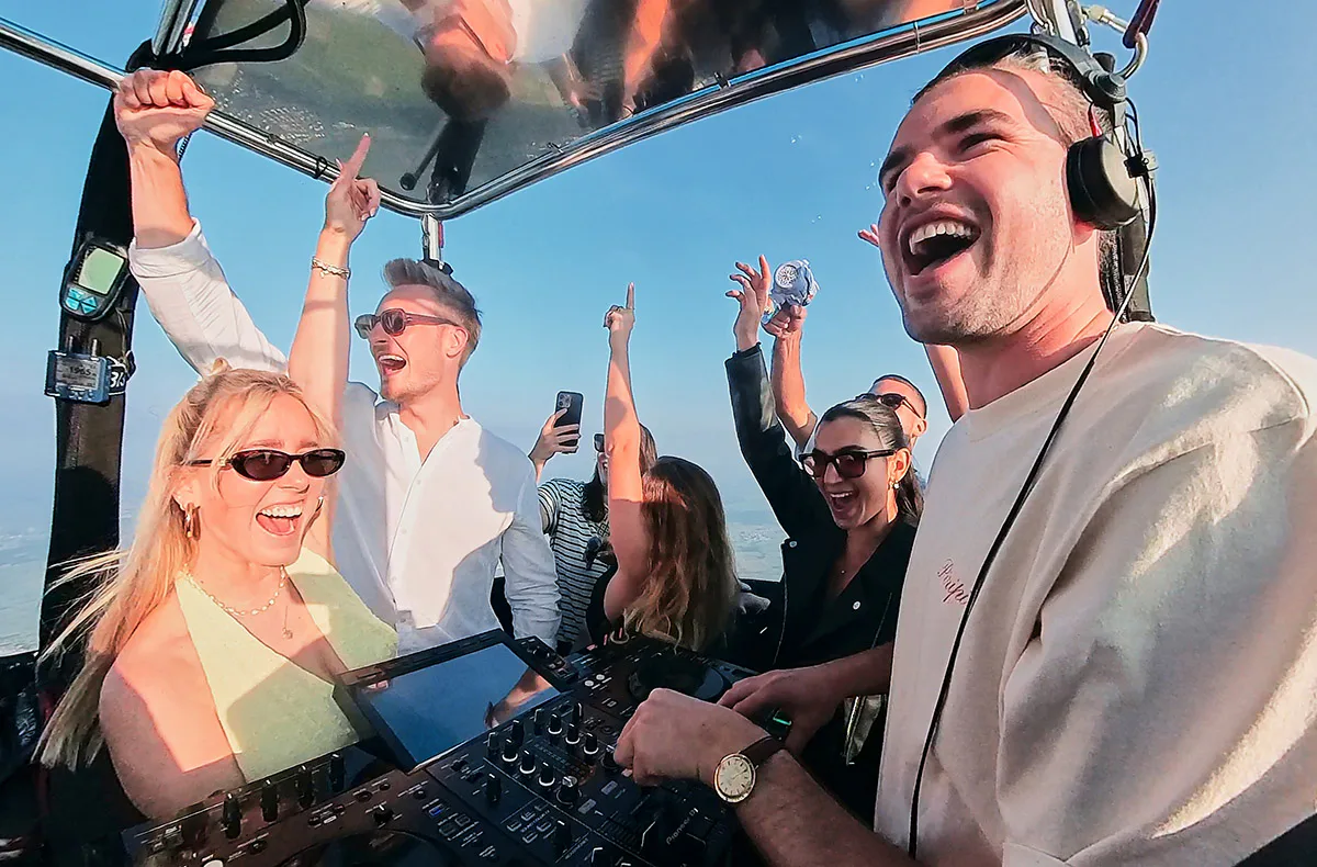 DJ im Ballon - Party auf 1000 Metern (9 Personen) - 6