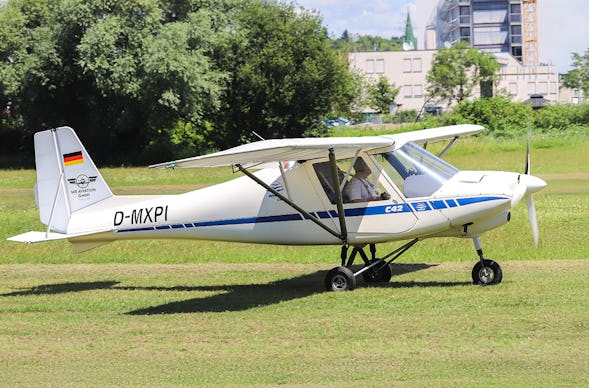 Flugzeug selber fliegen Raum Bodensee (1 Std.)