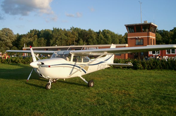 Flugzeug selber fliegen Hamburg (30 Min.)