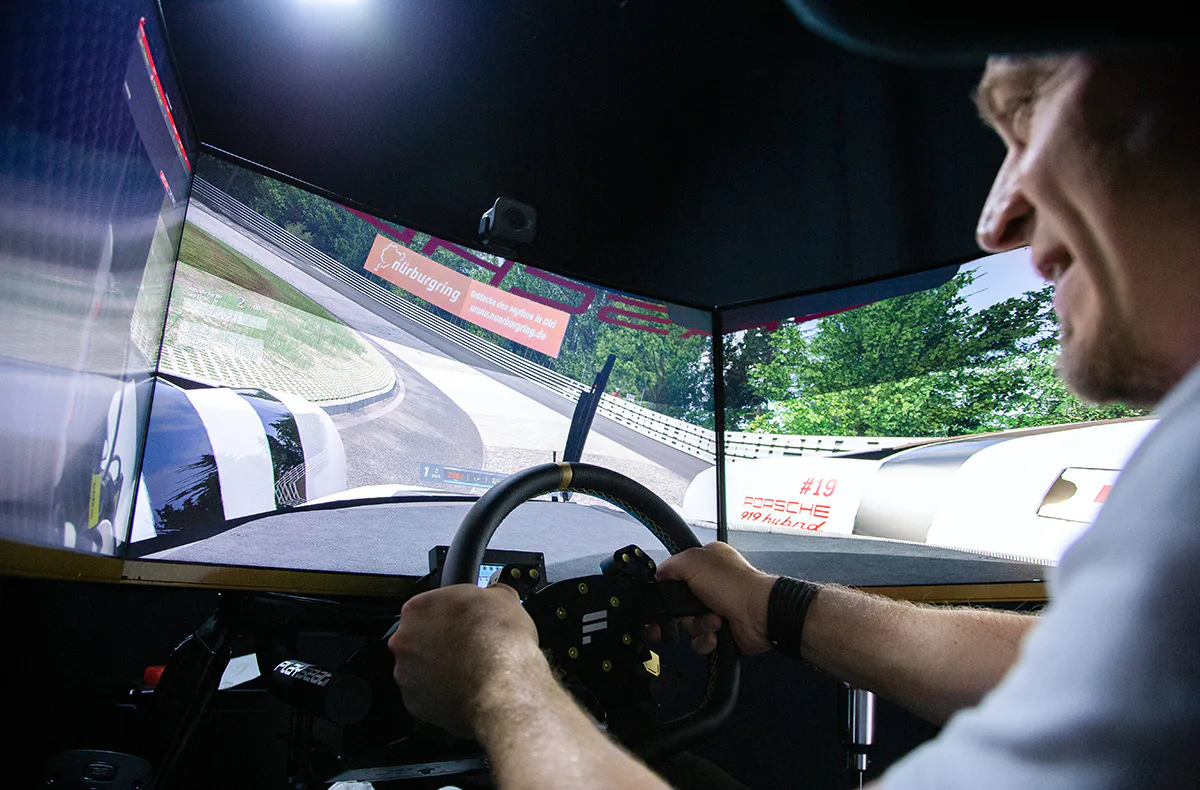 Formel Simulator Langenfeld für 3 - 4