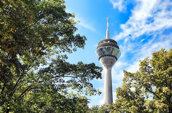Frühstück & Rheinturm Düsseldorf für 2