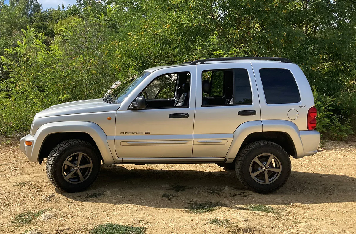 Geländewagen offroad fahren (Jeep Cherokee KJ) Großmehring - 3