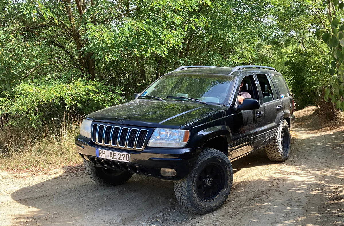 Geländewagen offroad fahren (Jeep Cherokee Grand) Großmehring - 1