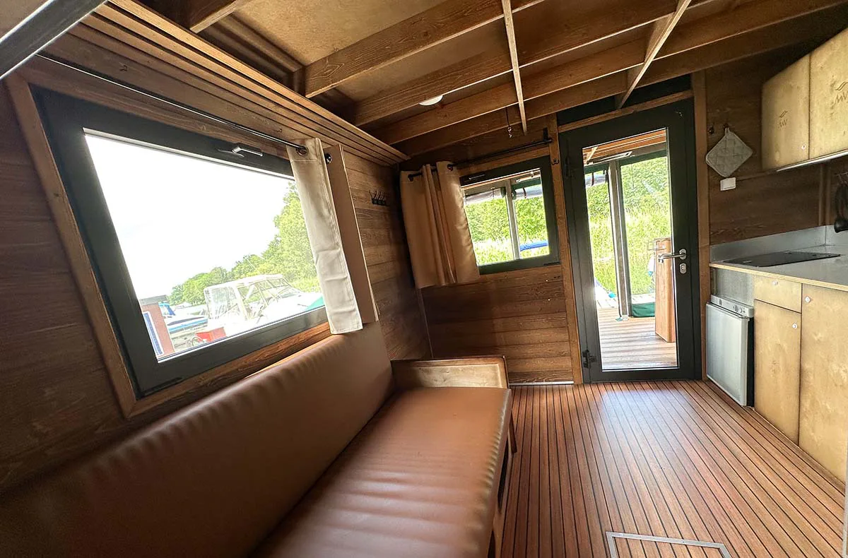 Hausboot Urlaub für 6 (4 Nächte) Storkow (6 Plätze - D9) - 3