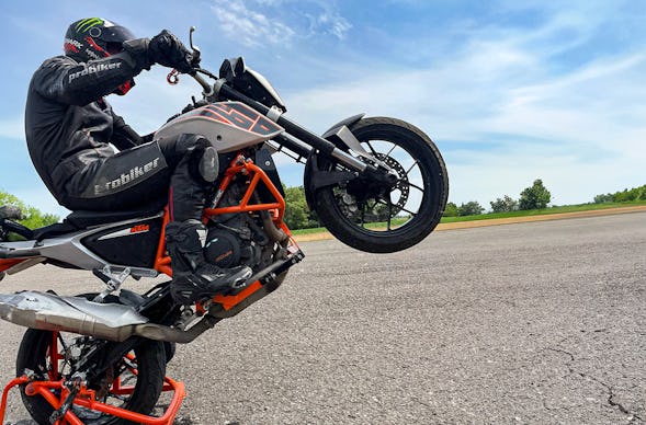 Motorrad Stunt Training Lübbecke