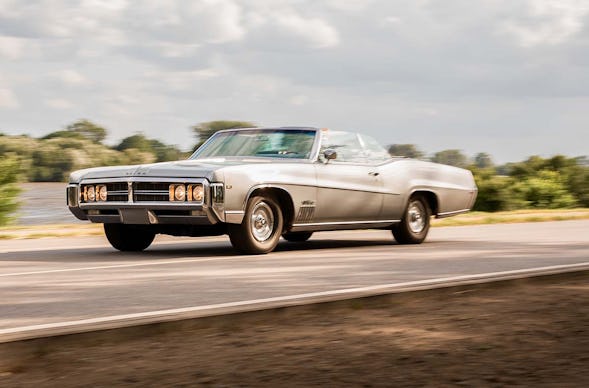 Oldtimer Fahrt mit Chauffeur Hamburg