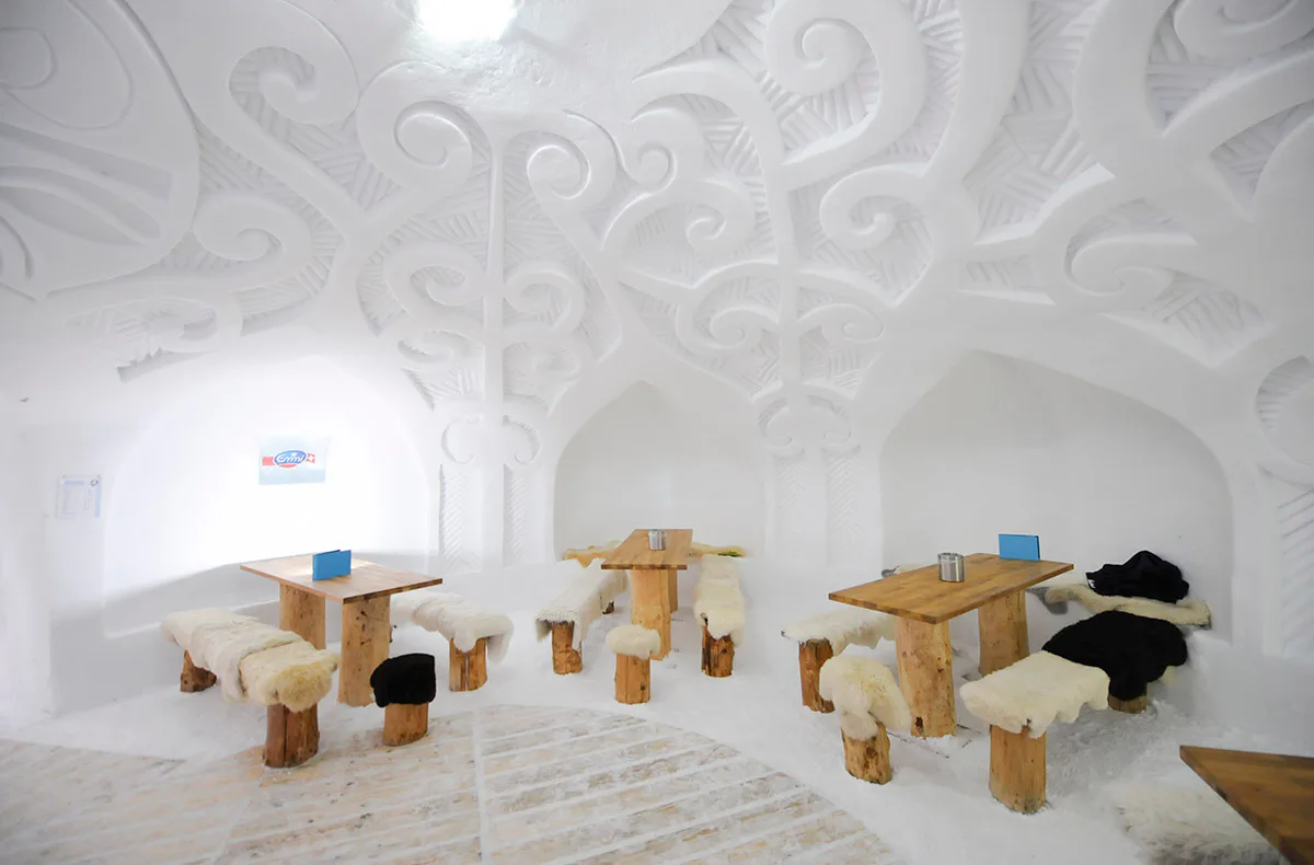 Romantische Iglu-Übernachtung auf der Zugspitze für 2 (So.-Do.) - 2
