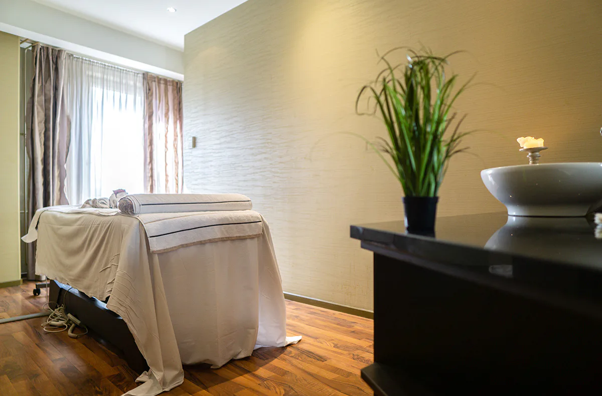 Ayurveda-Massage mit Spa Berlin - Alexanderplatz - 3