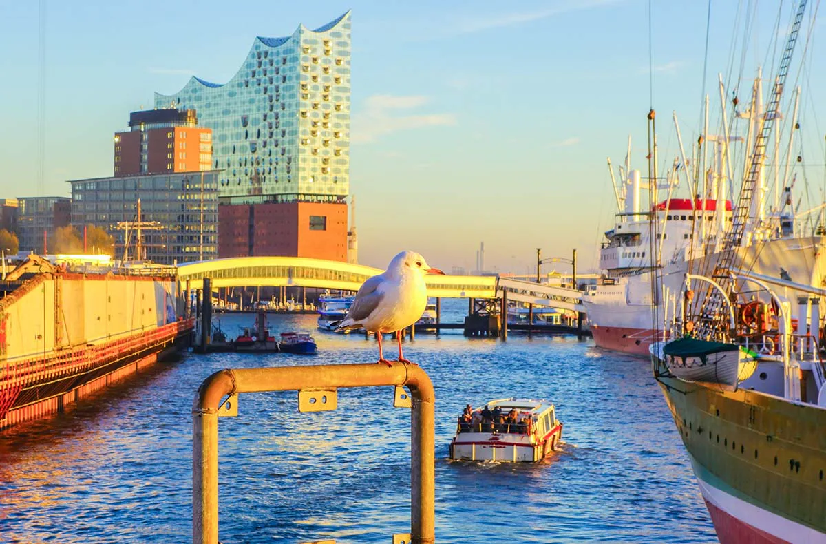 Städtetrip Hamburg mit Elbphilharmonie für 2 - 5