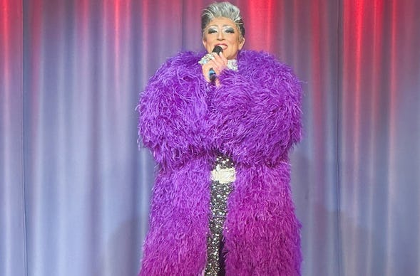 Travestie Show Neu Anspach