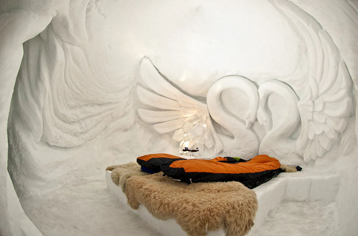Übernachtung im Romantik-Iglu Davos für 2 (1 Nacht) - 1