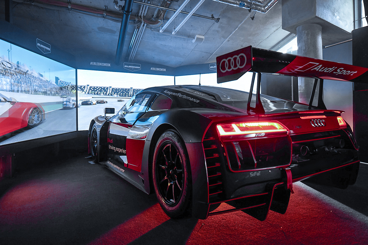 Audi R8 LMS Rennsimulator in Berlin (60 Min.)