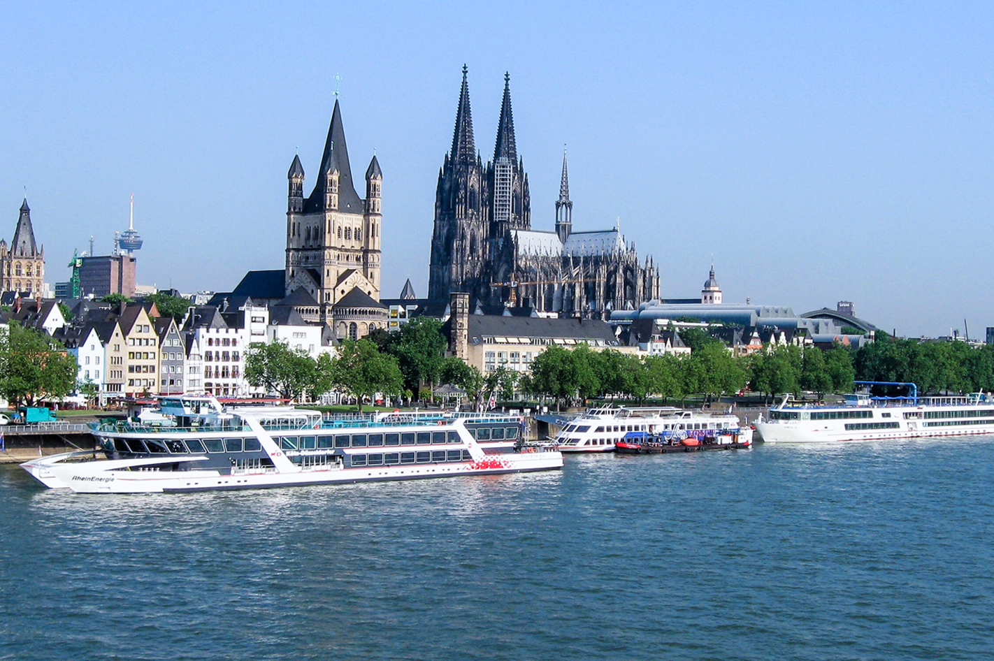 Stadtführung, Schifffahrt und Dinner Köln für 2