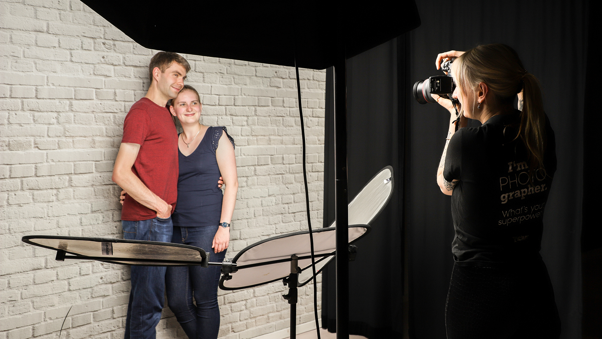 Paar-Fotoshooting Hannover – in Ca. 1 Stunde (reine Shootingzeit: 45 Minuten) Paar-Fotoshooting Hannover – in Ca. 1 Stunde (reine Shootingzeit: 45 Minuten)