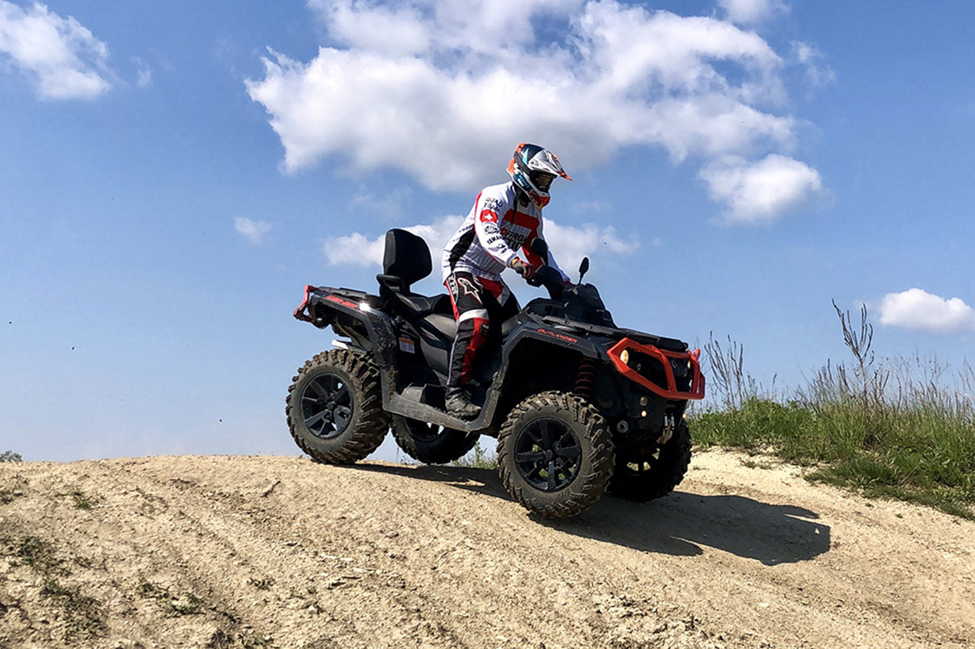 Quad Offroad Tour Prag (3 Std.) in Milovice