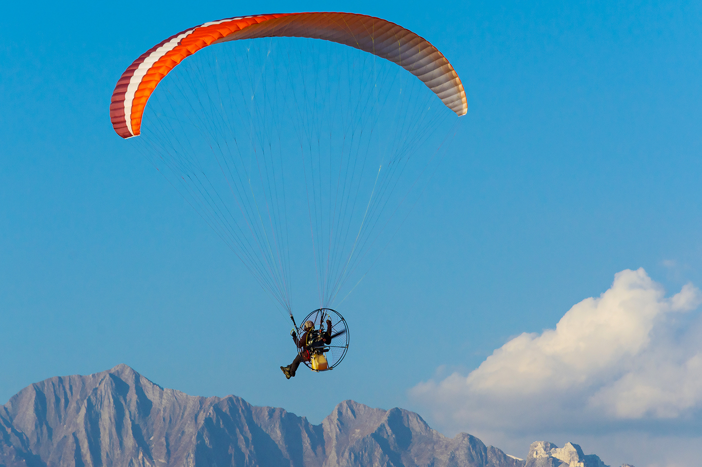 Motorgleitschirm fliegen