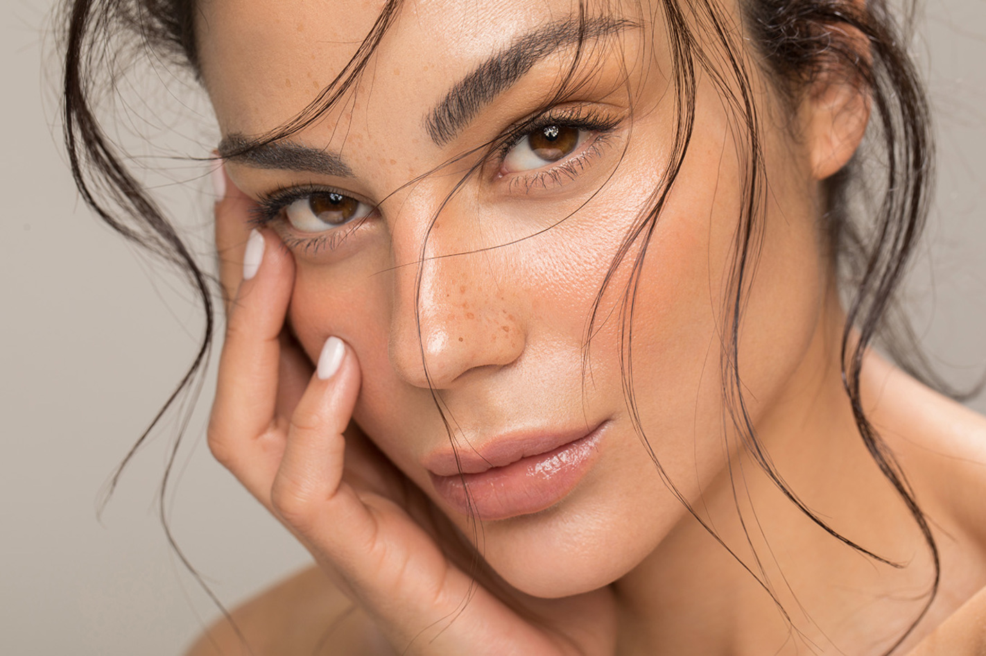 Anti-Aging Massage mit Gesichtsdrainage Lausanne (45 Min.) –  in 45 Minuten