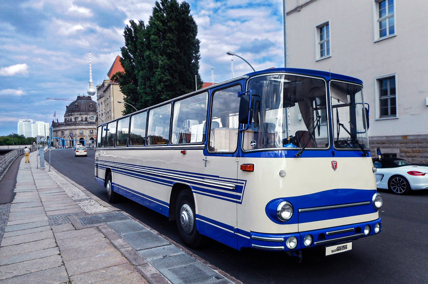 Außergewöhnliche Stadtrundfahrt Berlin (West) im DDR-Oldtimer-Bus