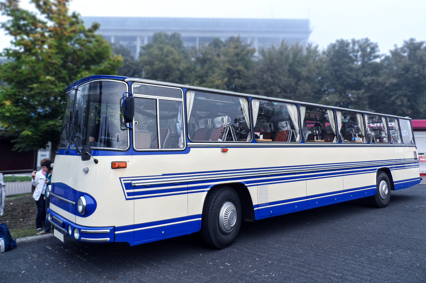 Außergewöhnliche Stadtrundfahrt Berlin (Ost) im DDR-Oldtimer-Bus