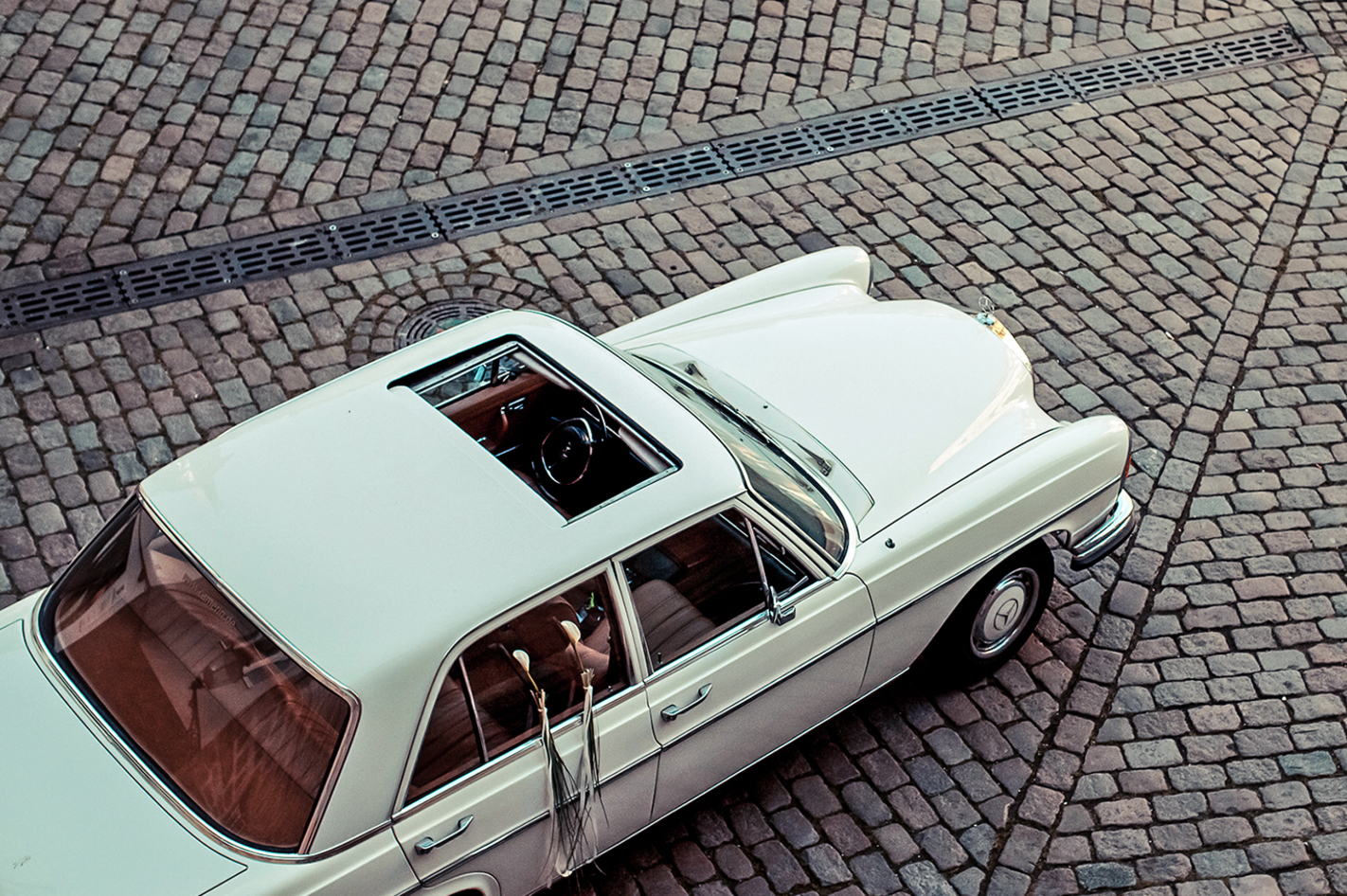 Mercedes Oldtimer mieten in Marburg für bis zu 4 Personen (2 Std.) in Stadtallendorf