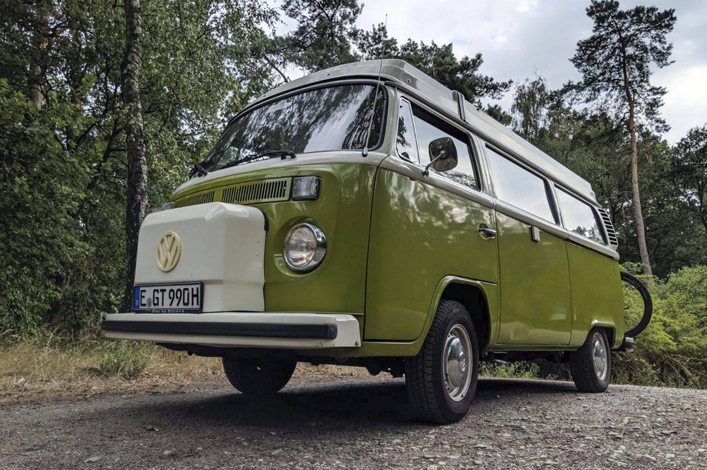 Kurztrip VW Bulli Miete Bochum für 2 (1 Nacht) – Urlaub wie in alten Zeiten – mit dem VW T2 Camper!