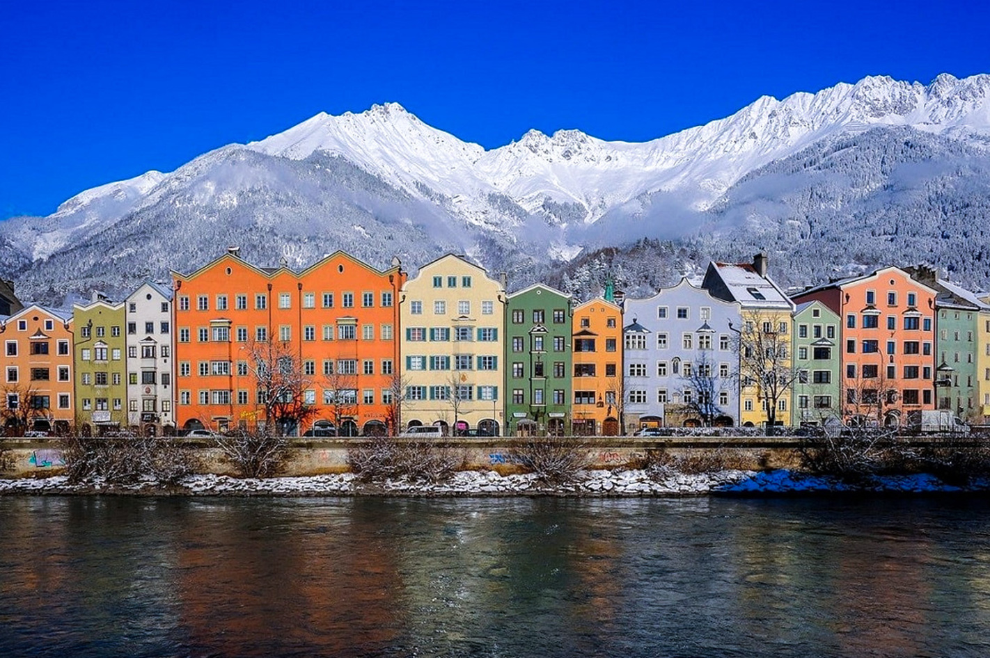 Digitale Stadtführung Innsbruck (1,5 Std.) –  in Plane rund 1,5 Stunden ein.