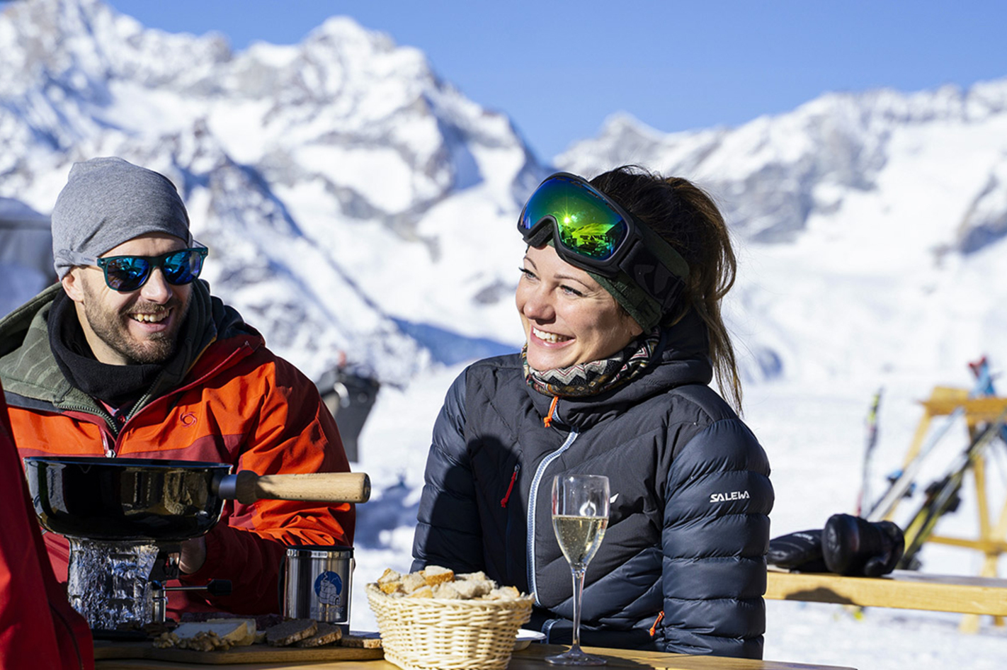 Fondue im Iglu Davos in Davos Dorf