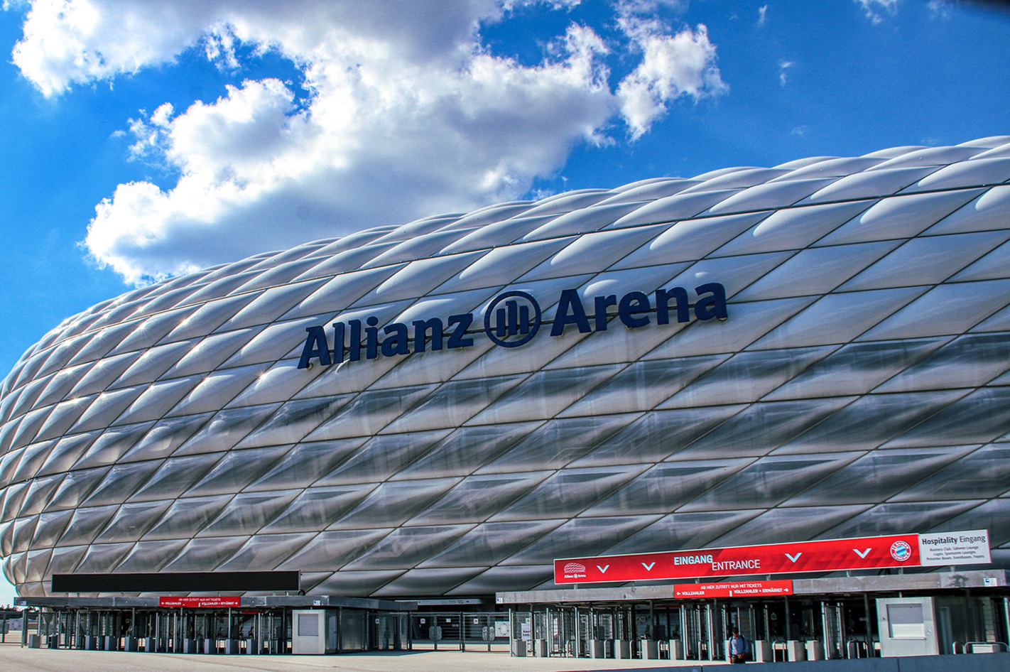 Kurztrip München mit Allianz Arena und FC Bayern Museum für 2 (1 Nacht) – Im Süden läuft für Fußballfans alles rund!