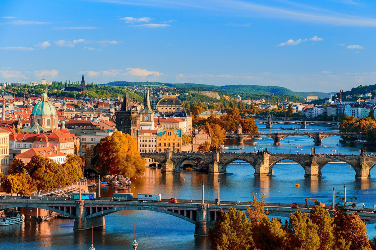 Städtetrip Prag mit Mittelalterdinner für 2 (2 Nächte) – Tafeln und zechen wie im 13. Jahrhundert!