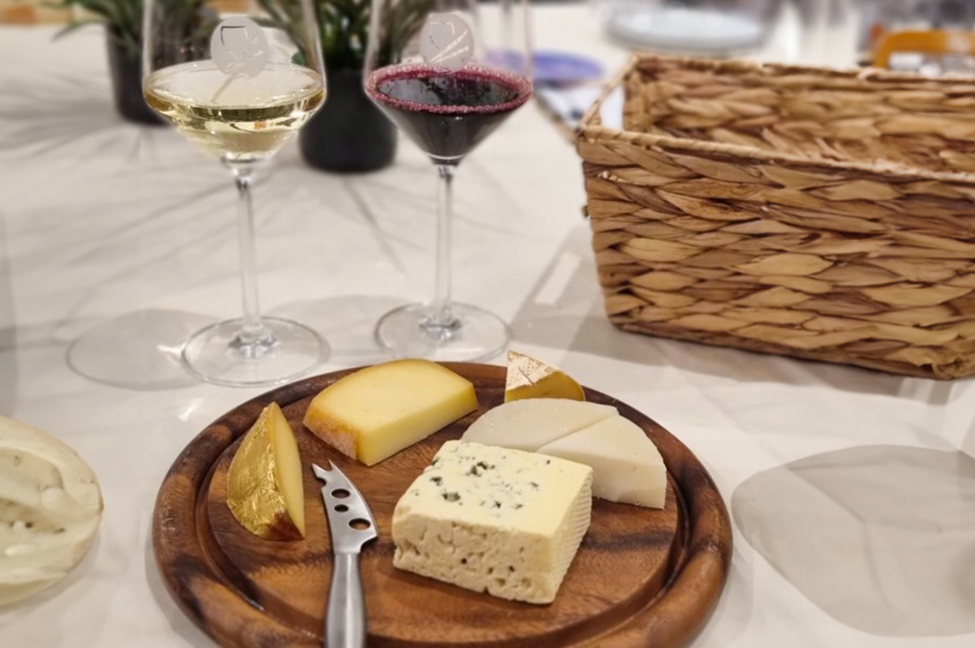 Wein und Käse Tasting München