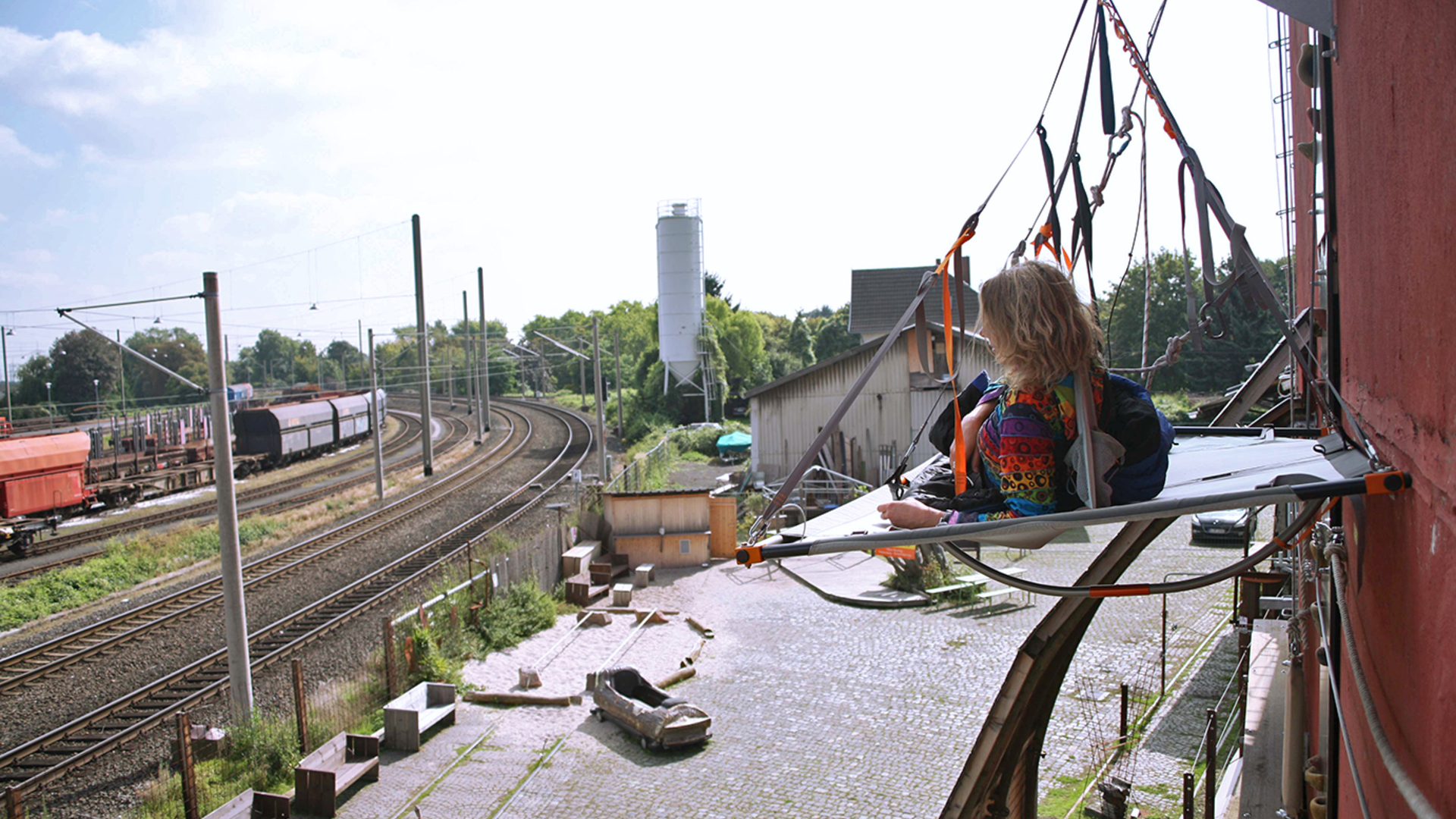 Klettern mit Übernachtung im Portaledge in Brühl