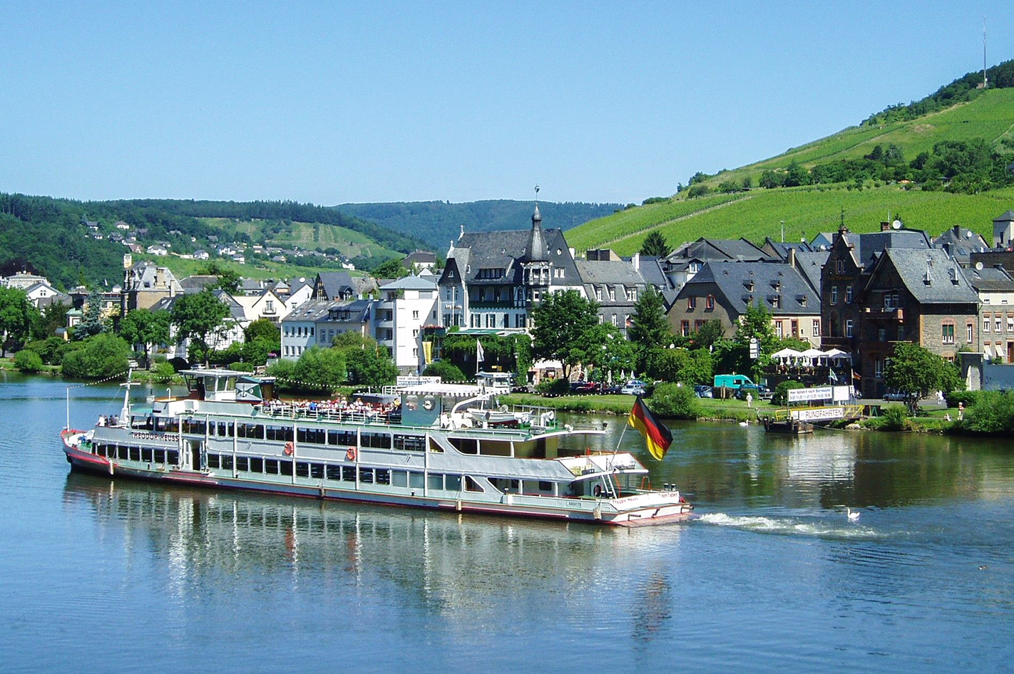 Weinausflug und Schifffahrt in Trier